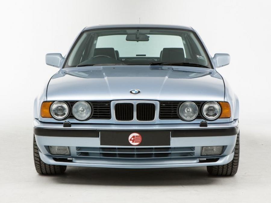  BMW 535i Sport 1989 года  (фото 5 из 10)